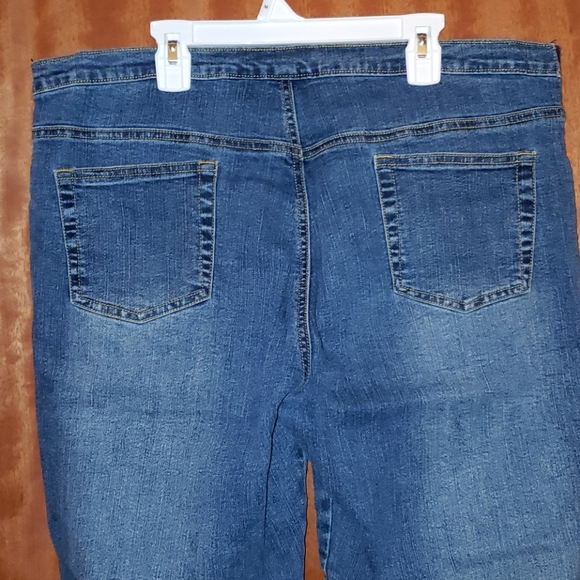 🎉🌹Host Pick🌹🎉Like New!! PLANET MOTHERHOOD JEANS - Picture 6 of 7